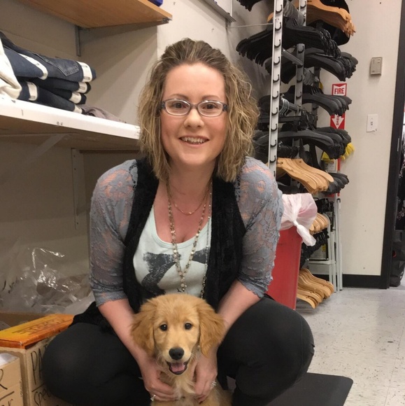 Meet your Posher, Rachel - Picture 4 of 5